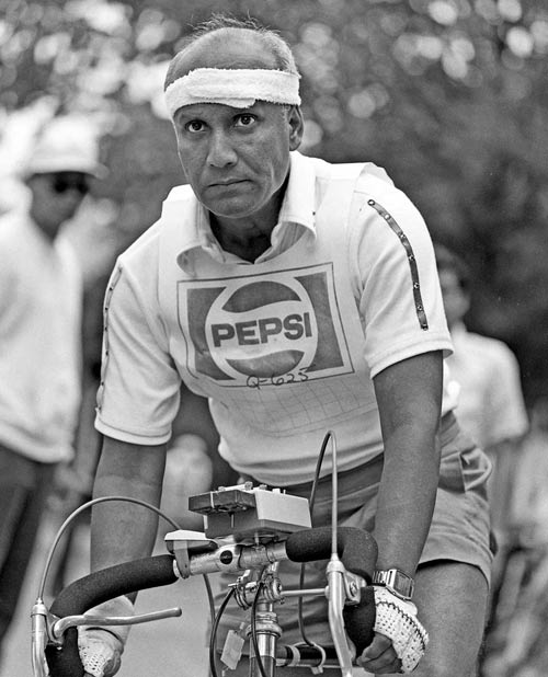 1978-sri-chinmoy-cycle.jpg