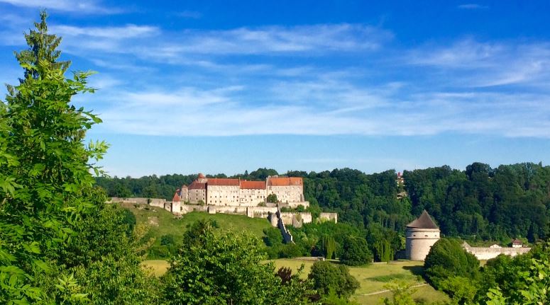prabhata_20170612_11_castle.jpg