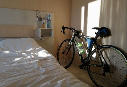 Hrishikesh_bikeInHotelRoom_w1.jpg