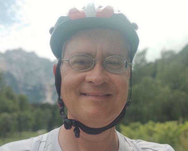 AndrejSonc_selfie_w2.JPG